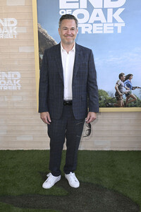 Filmpremiere 'The End of Oak Street' in Burbank
