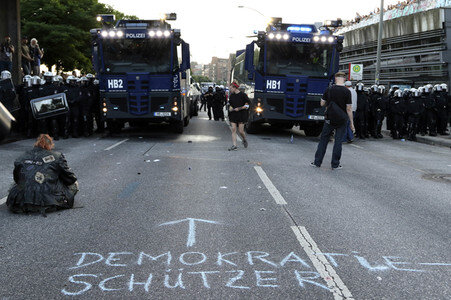'G20 Welcome to Hell' Demo in Hamburg