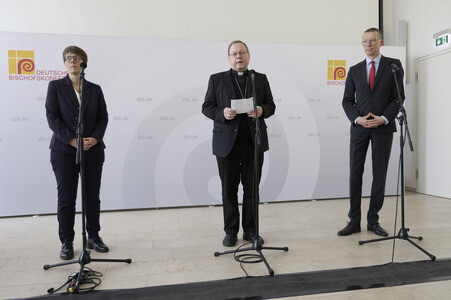 Auftakt-Pressekonferenz zur Frühjahrsollversammlung der Deutschen Bischofskonferenz in Würzburg