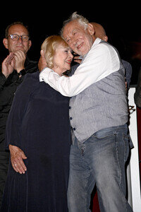 Theaterpremiere 'Der eingebildet Kranke' und 90. Geburtstag von Dieter Hallervorden in Berlin