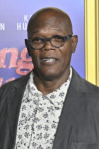 Closing Ceremony und Filmpremiere 'Song Sung Blue', AFI Fest 2025 in Los Angeles