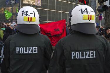 Proteste gegen Pegida Demonstration, Dresden