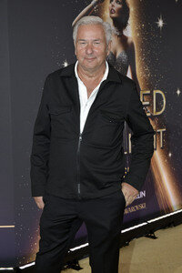 Weltpremiere der 'Blinded by Delight' Grand Show 2025 in Berlin