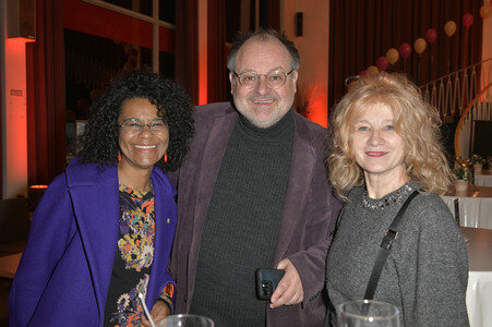 Theaterpremiere 'Carmen darf nicht platzen' in Berlin