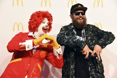 Grand Opening vom McDonald's Restaurant am Flughafen, Frankfurt