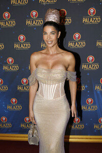 Gala-Premiere der Palazzo Dinner Show 2025 in Berlin