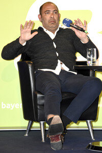 Hannes Ringlstetter auf der f.re.e Reise- und Freizeitmesse in München