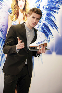 Gala Premiere von 'Holiday on Ice - Believe' in Stuttgart