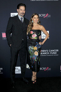 Benefiz-Gala 'The Women's Cancer Research Fund's an Unforgettable Evening' in Beverly Hills