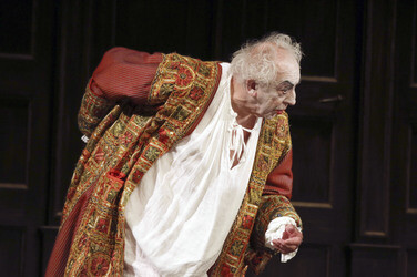 Theaterprobe von 'Der Bürger als Edelmann' in Hamburg