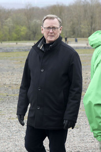 Kranzniederlegung zum 81. Jahrestag der Befreiung des Konzentrationslagers Buchenwald in Weimar