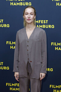 Festivaleröffnung und Filmpremiere 'Lovely Day', Filmfest Hamburg 2025