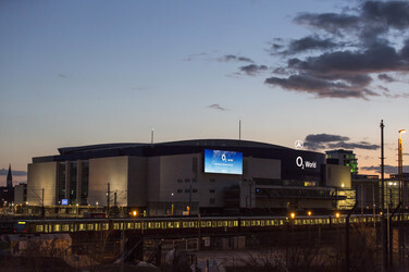 O2 World wird im Juli Mercedes-Benz Arena