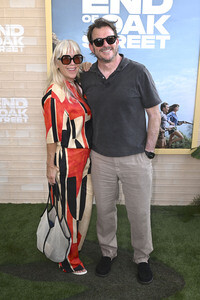 Filmpremiere 'The End of Oak Street' in Burbank