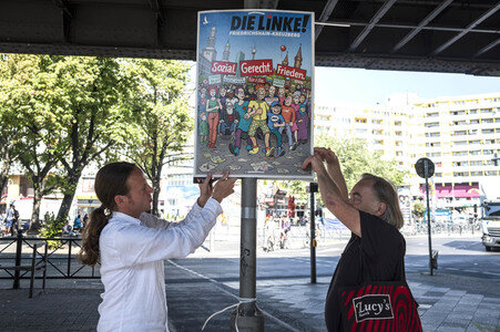 Plakatpräsentation der Linken in Berlin
