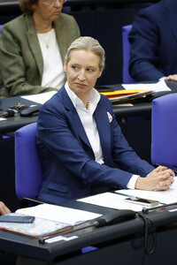 83. Sitzung des Deutschen Bundestages in Berlin