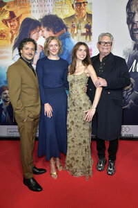 Filmpremiere 'Make Me Feel' in Berlin