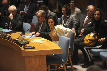 Angelina Jolie bei einer Sitzung des UN-Sicherheitsrates, New York