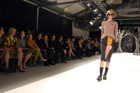 Kilian Kerner Fashion Show auf der Mercedes-Benz Fashion Week Autumn/Winter 2016 in Berlin