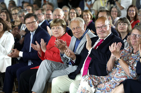 Festakt zum 40. Jubiläum des Bundesumweltministeriums in Berlin