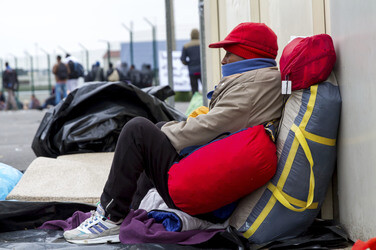 Französische Polizei räumt Flüchtlingslager bei Calais