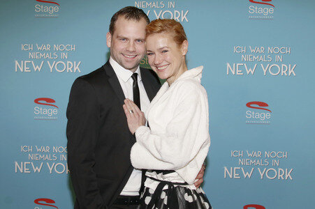 Musicalpremiere 'Ich war noch niemals in New York' in Hamburg