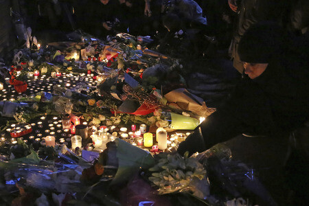 Paris in Trauer um Opfer der Terroranschläge