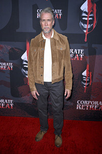 Filmpremiere 'Corporate Retreat' in Burbank