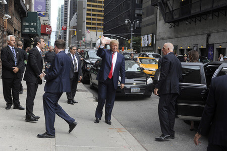 Dolad Trump besucht 'The Late Show with Stephen Colbert' in New York