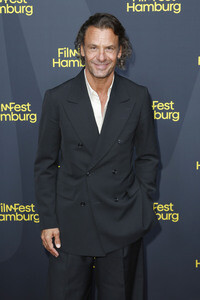 Serienpremiere 'Friesenjunkies', Filmfest Hamburg 2026