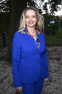 Theaterpremiere 'Der eingebildet Kranke' und 90. Geburtstag von Dieter Hallervorden in Berlin