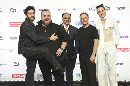 Festivaleröffnung und Serienpremiere 'Back for More', Seriencamp Festival 2026 in Köln