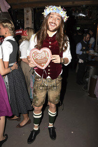 Blond Wiesn beim Oktoberfest 2017 in München