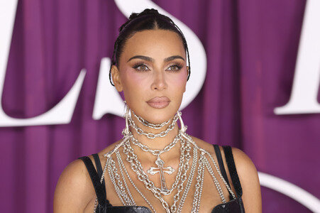 Serienpremiere 'All's Fair' in London