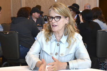 Interview zu '12 Monkeys' auf der San Diego Comic-Con International 2015