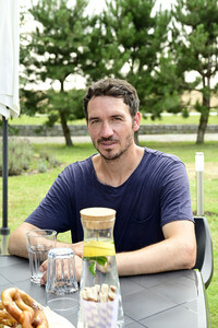 Felix Neureuther beim ARD-Dreh '#unsereKinder' in Meuselwitz