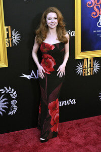 Closing Ceremony und Filmpremiere 'Song Sung Blue', AFI Fest 2025 in Los Angeles