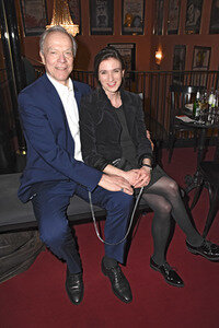 Theaterpremiere 'Anderthalb Stunden zu spät' in München