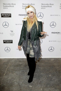 Rebekka Ruetz Fashion Show auf der Mercedes-Benz Fashion Week Berlin Autumn/Winter 2017