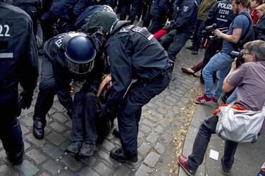 Demonstrationen gegen Räumung der besetzten Gerhart-Hauptmann-Schule, Berlin