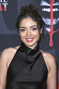 Filmpremiere 'Corporate Retreat' in Burbank