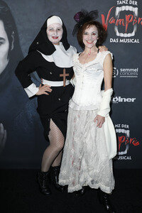 Musicalpremiere 'Tanz der Vampire' in Köln