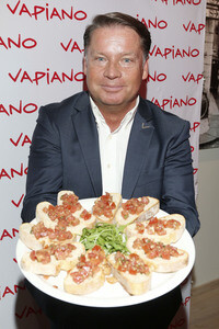 Eröffnung des Restaurants Vapiano in Hamburg