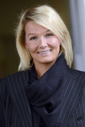 Franziska van Almsick präsentiert ihr Online-Fitness-Studio, Langenhagen