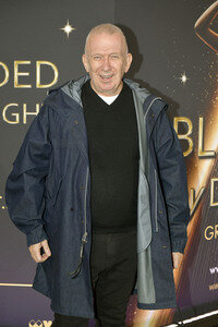 Weltpremiere der 'Blinded by Delight' Grand Show 2025 in Berlin