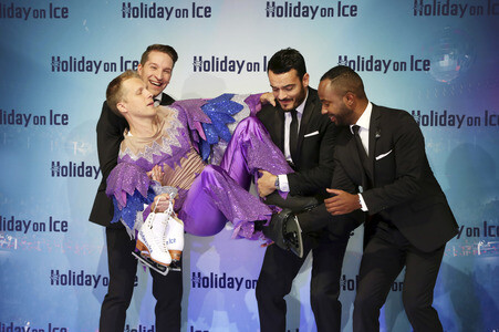 Fototermin zur Holiday on Ice-Show 'Passion' in Berlin