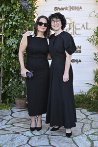 Filmpremiere 'Practical Magic 2 - Zauberhafte Schwestern' in Los Angeles