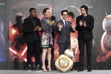 Pressekonferenz zu 'Star Wars: Episode VII - Das Erwachen der Macht' in Urayasu