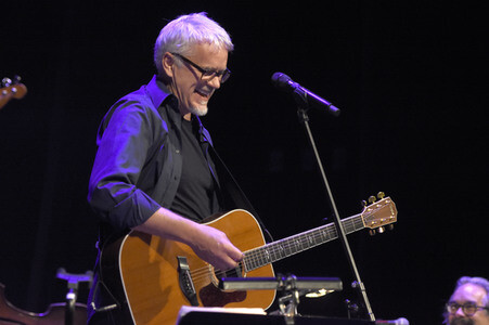 Konzert von Tim Robbins and The Rogues Gallery Band in Karlsbad
