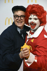 Grand Opening vom McDonald's Restaurant am Flughafen, Frankfurt